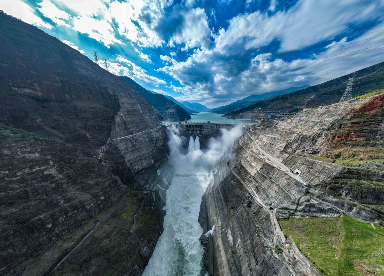 抽水蓄能机组上新“国产智能大脑”