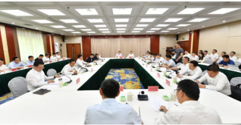 中国能建葛洲坝集团与河北保定市座谈！深化新能源等领域全方位合作