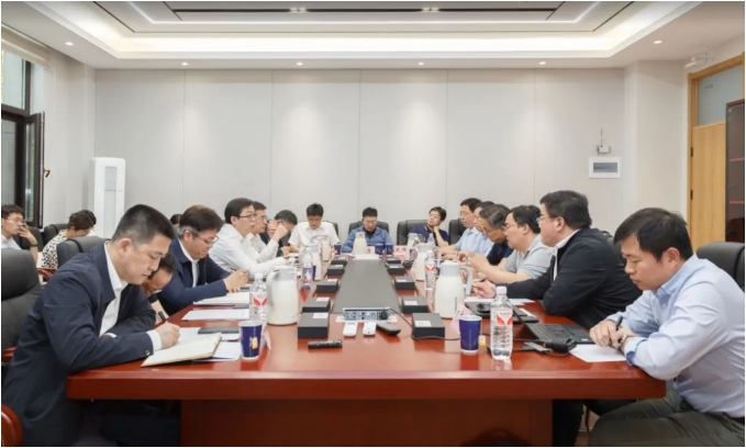 西清能源参加昌平区与清华大学电机系交流活动