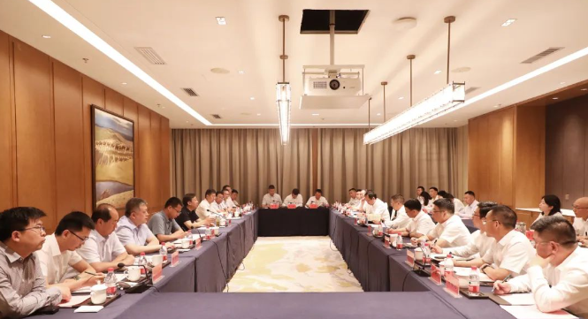 四川能投与甘肃公航旅座谈交流！推动新能源高质量发展