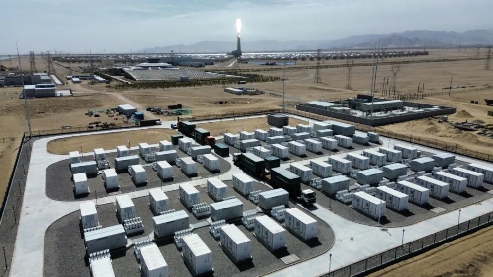 全球首个100兆瓦时智能组串式构网型储能项目正式投运