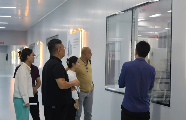 远航锦锂与沙特Suleiman博士达成合作意愿 迈进全球化战略新征程