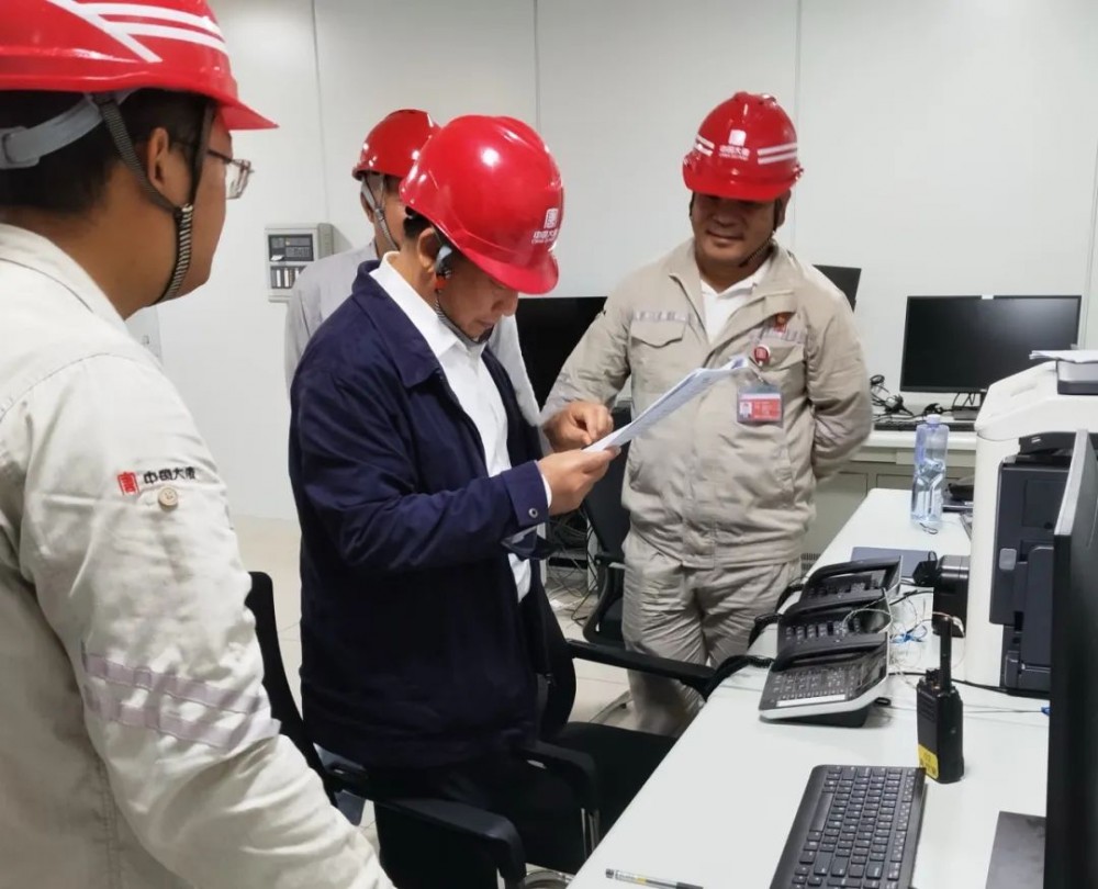 江苏南京热电50兆瓦/100兆瓦时集中式共享储能项目送电一次成功