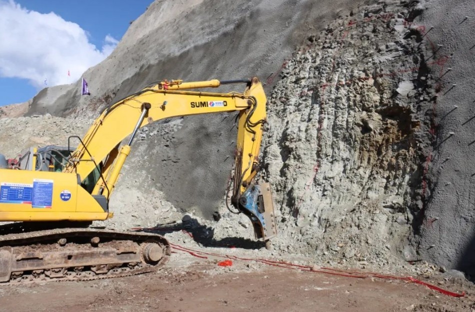 皇城抽蓄项目“两洞”顺利进洞 项目建设迈入加速推进新阶段！