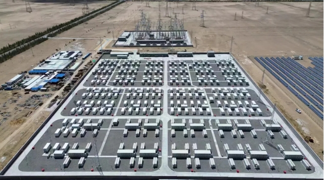 国家能源集团海西公司弘柳储能电站顺利并网投运