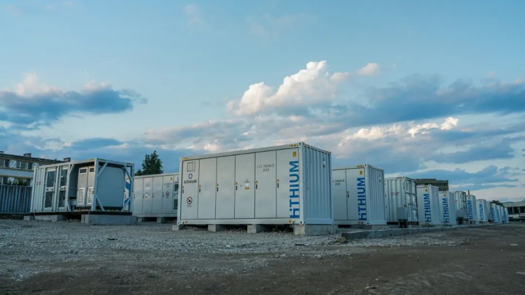 保加利亚最大储能项目并网，助力东欧能源绿色转型