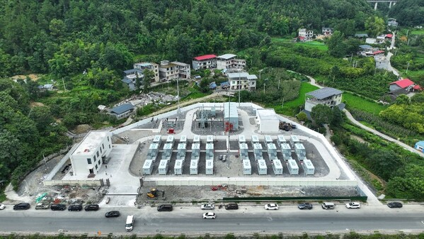 重庆黔江区青杠储能电站并网成功