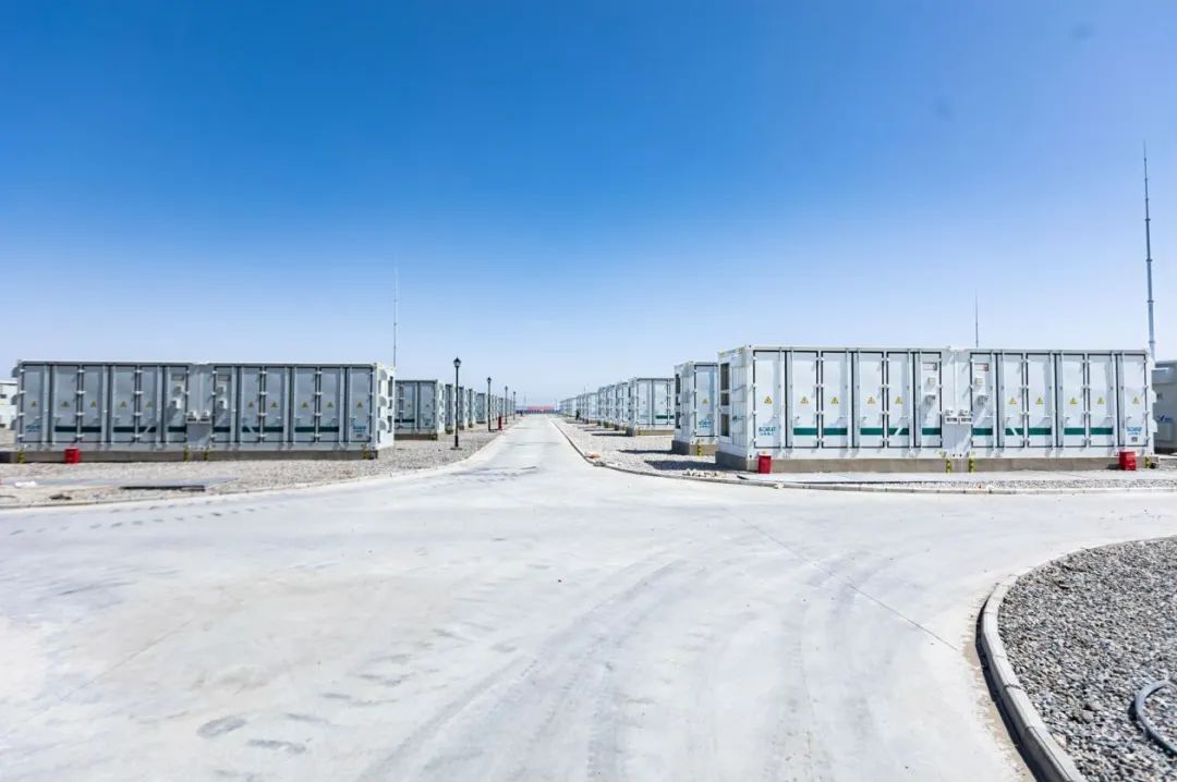 电工时代承建的青海宝库储能电站项目一次并网成功