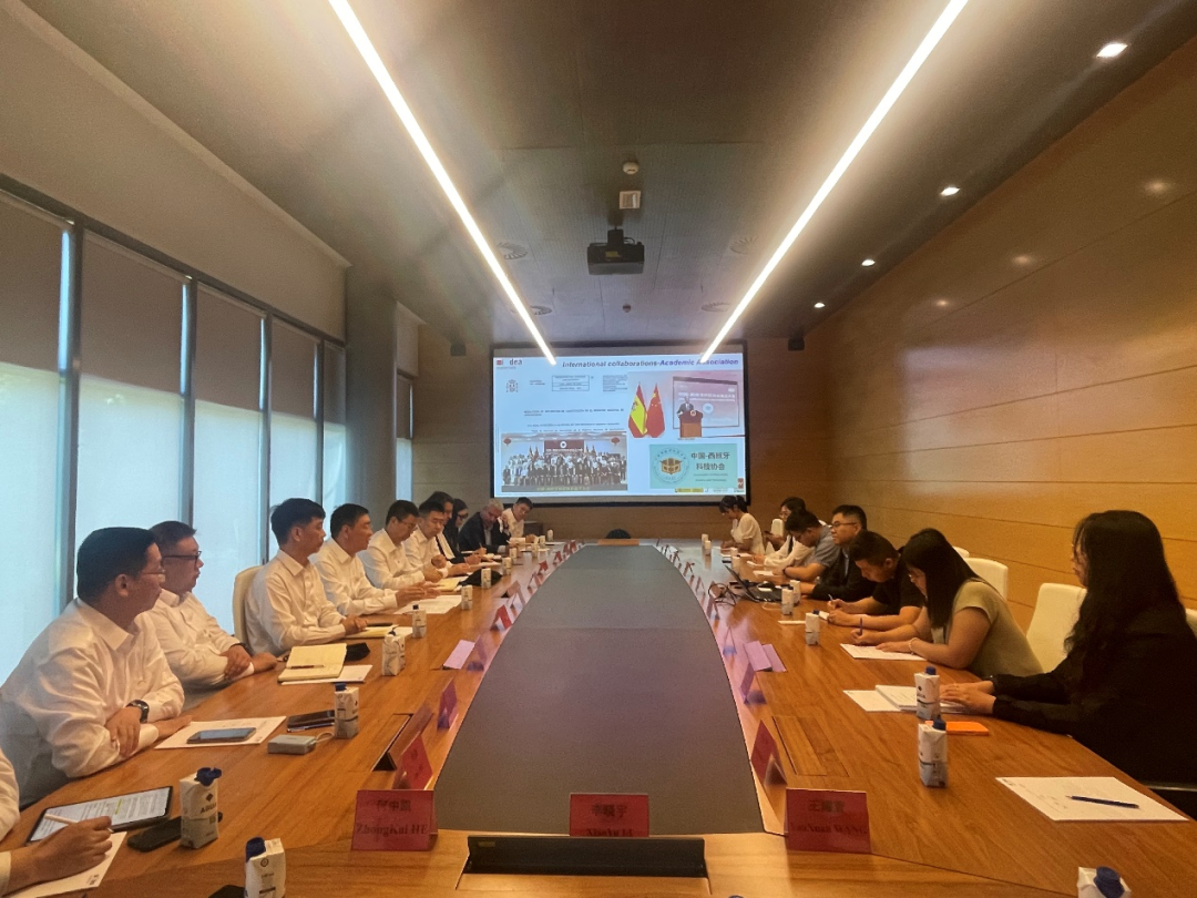 中国能建李新生与欧洲科学院院士王德义团队就高温储能材料等潜在合作方向交流