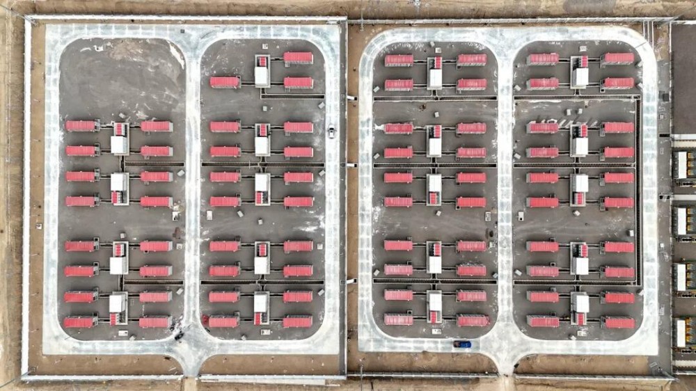 GWh级交付！易事特6.7MW/26.8MWh集中式储能系统打造独立储能新标杆