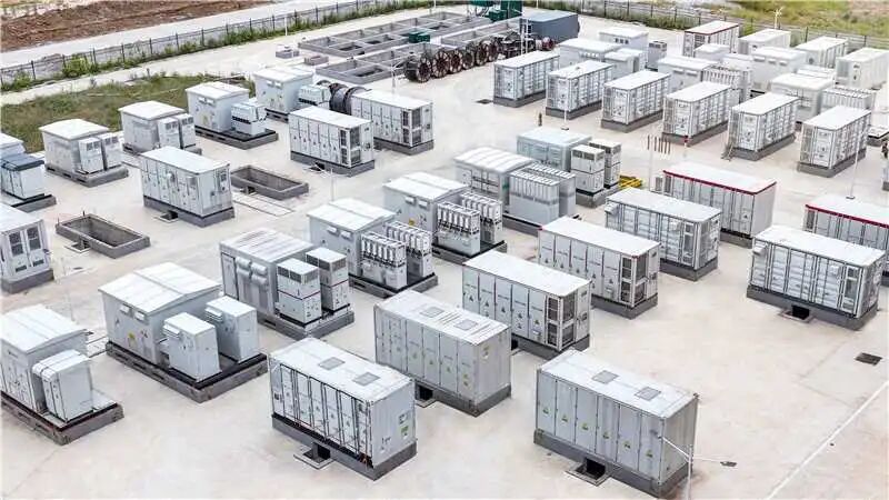 亿纬锂能首套钠离子电池储能系统正式并网运行