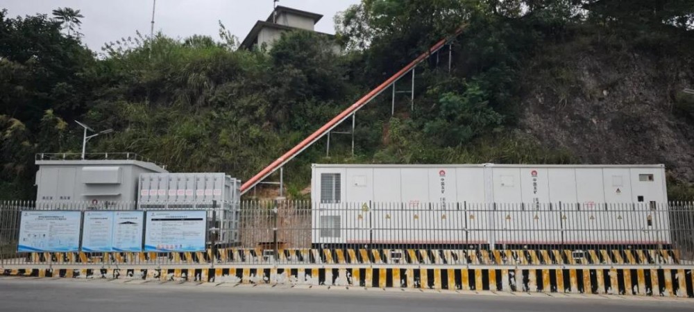 云储循环建成贵州首例10kV接入工商业储能电站