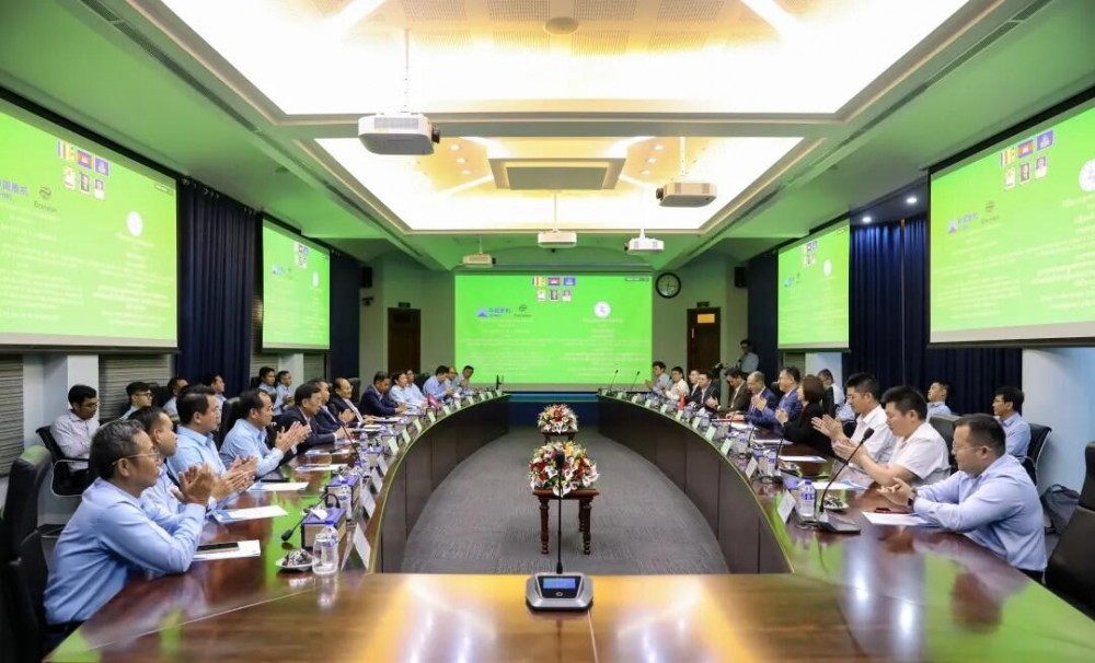 中国重机成功签订柬埔寨国家电力公司100MW/200MWh构网型储能项目合同